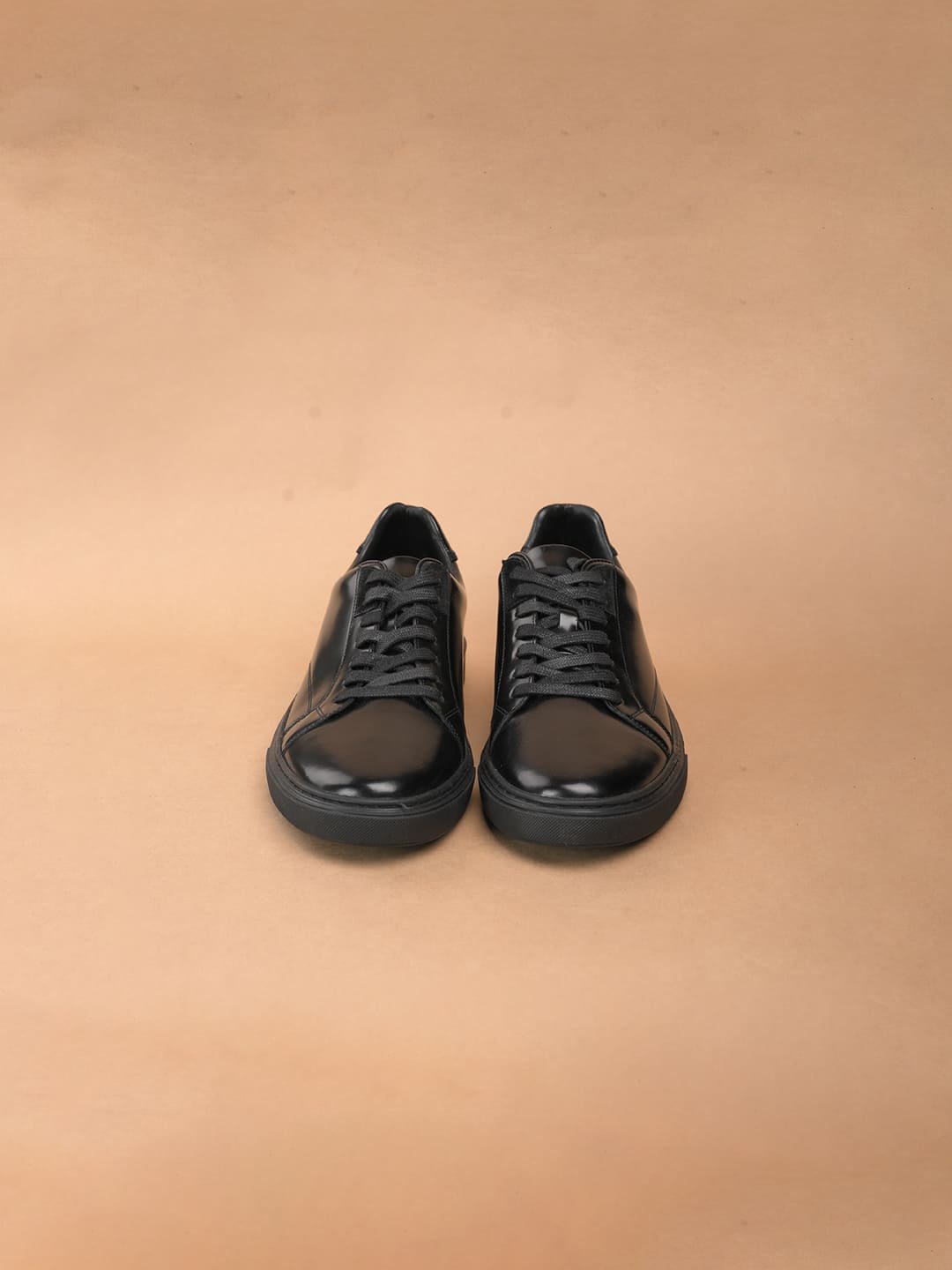 The Brown Hide - BRNO Sleek Black Leather Sneaker