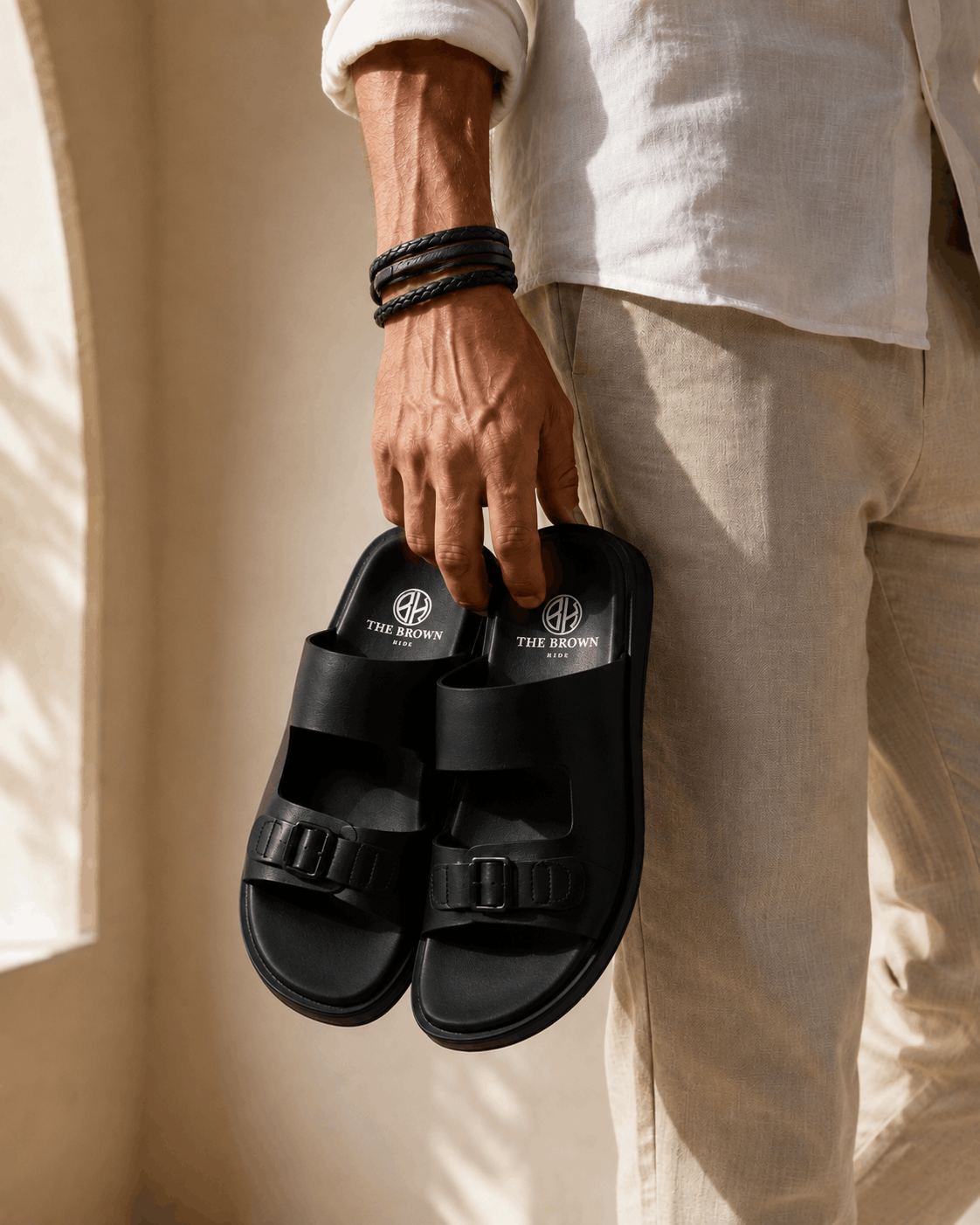 Sport Buckle Leather Slide - Black (2)