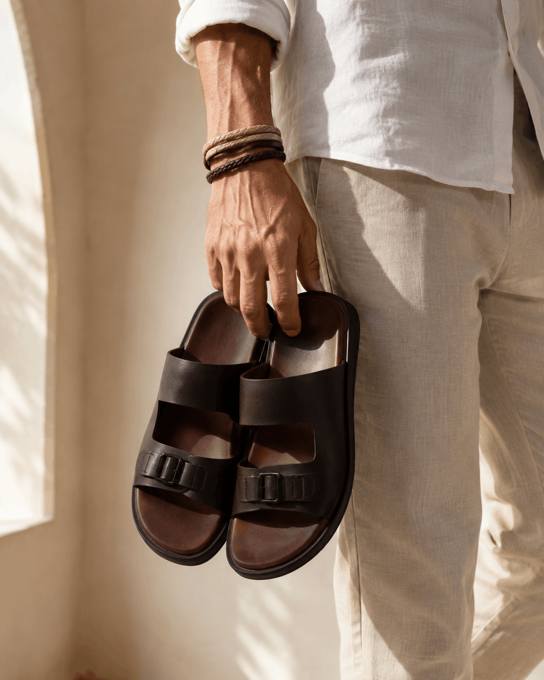 Sport Buckle Leather Slide - Brown (2)